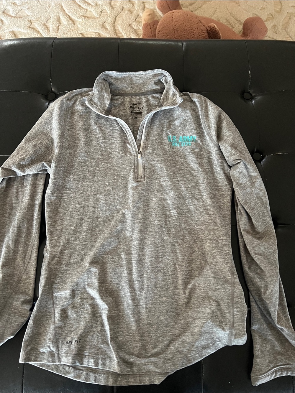 Nike Men's Gray Quarter-Zip with Teal Logo